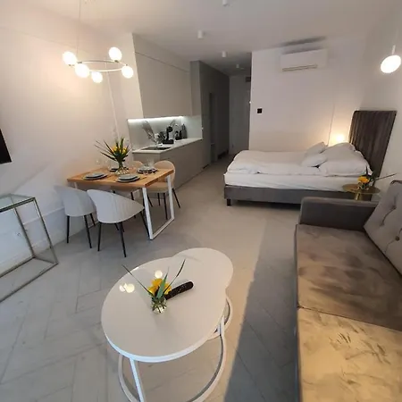 Sea & Lake Apartament 17, 317 Molo Mielno Sosnowy Las 15 מיילנו