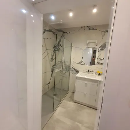 דירה Sea & Lake Apartament 17, 317 Molo Mielno Sosnowy Las 15 מיילנו