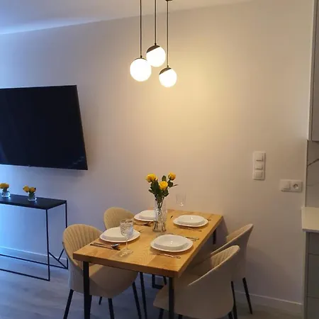 Sea & Lake Apartament 17, 317 Molo Mielno Sosnowy Las 15 *