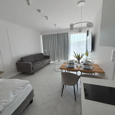 Sea & Lake Apartament 17, 317 Molo Mielno Sosnowy Las 15 * מיילנו
