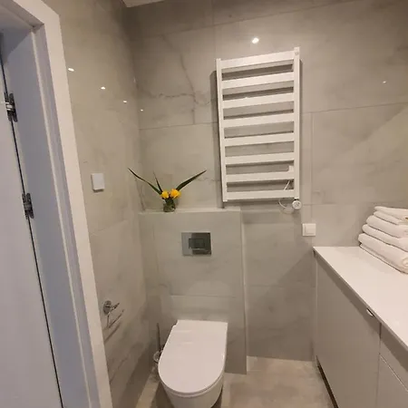דירה Sea & Lake Apartament 17, 317 Molo Mielno Sosnowy Las 15 *